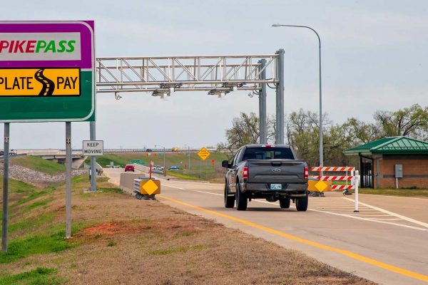 Oklahoma Turnpike Cashless Transitions Continues - BancPass